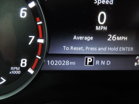 Used 2021 Nissan Titan SV w/ SV Convenience Package image 30