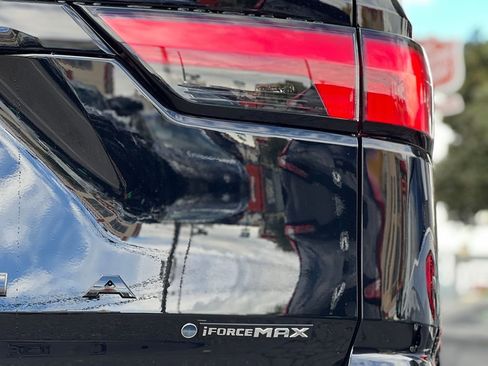 New 2026 Toyota Sequoia Platinum AWD/4WD image 8
