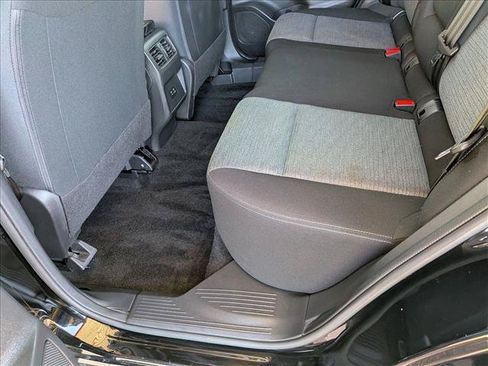 Used 2023 Nissan Rogue SV AWD/4WD image 16