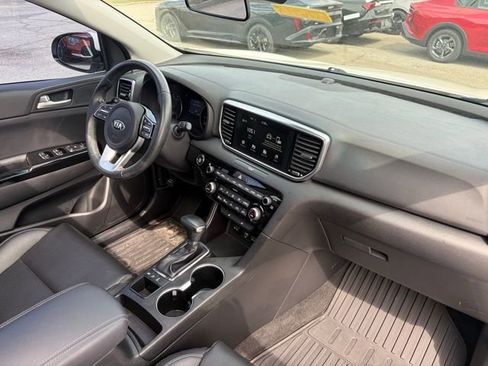 Used 2022 Kia Sportage EX image 31