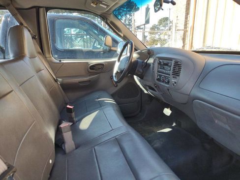 Used 2003 Ford F150 2WD SuperCab image 12