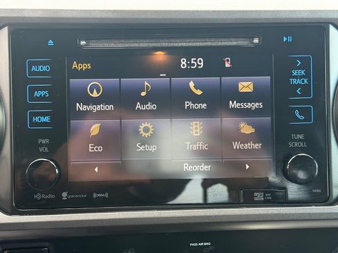 Used 2019 Toyota Tacoma TRD Off-Road w/ Technology Package AWD/4WD image 34