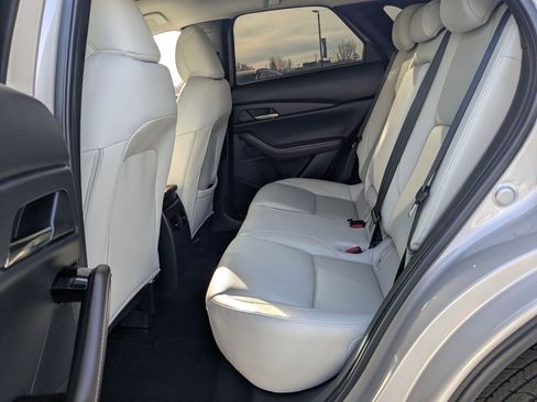 Used 2022 MAZDA CX-30 AWD 2.5 S w/ Premium Package image 28