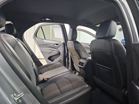 Used 2023 Chevrolet Equinox RS AWD/4WD image 14
