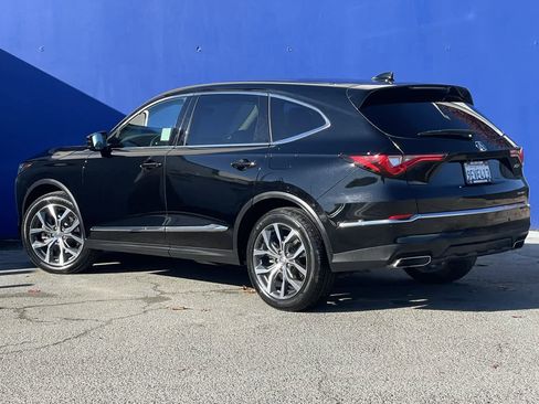 Certified 2023 Acura MDX SH-AWD w/ Technology Package image 5