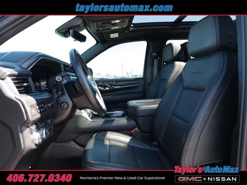 Used 2023 GMC Yukon Denali AWD/4WD image 4