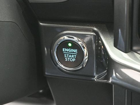 Used 2022 Ford F150 XLT w/ Equipment Group 302A High AWD/4WD image 13