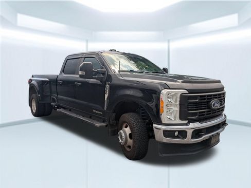 Used 2023 Ford F350 XL w/ XL Chrome Package AWD/4WD image 4