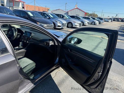 Used 2019 Honda Accord LX image 15