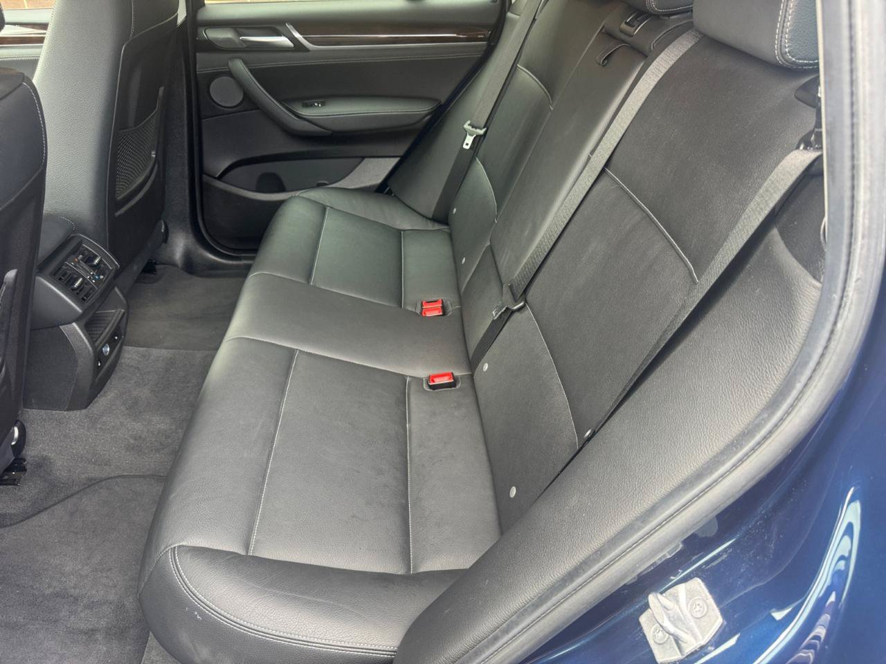 Used 2017 BMW X3 xDrive28i AWD/4WD image 6