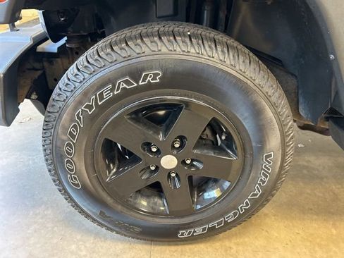 Used 2014 Jeep Wrangler Unlimited Sport w/ Quick Order Package 24S image 8