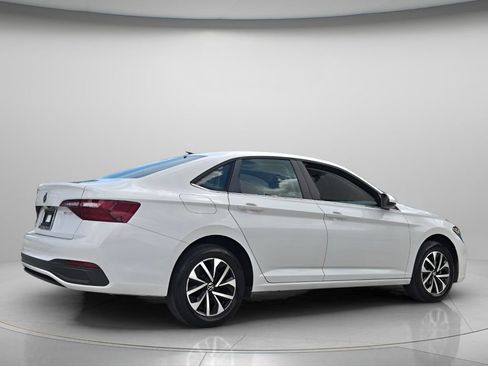 Certified 2023 Volkswagen Jetta S FWD image 6