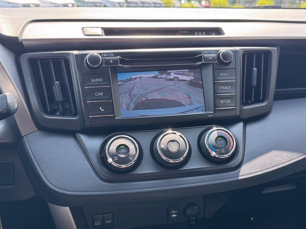 Used 2018 Toyota RAV4 LE w/ All Weather Liner Package AWD/4WD image 36