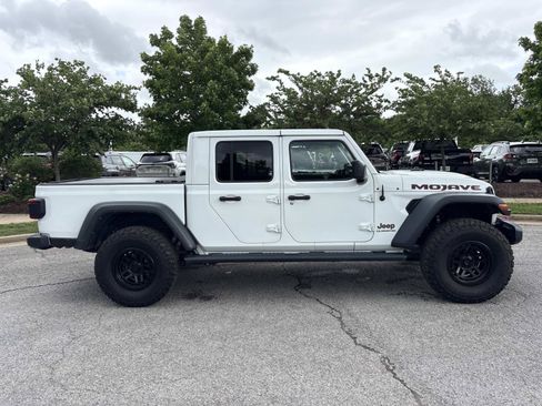 Used 2021 Jeep Gladiator Mojave w/ LED Lighting Group AWD/4WD image 9