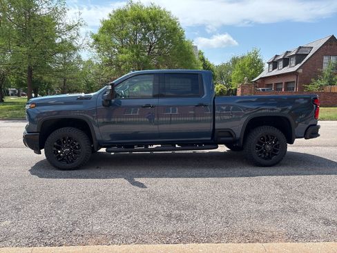 New 2026 Chevrolet Silverado 2500 LTZ w/ Trail Boss Package AWD/4WD image 2