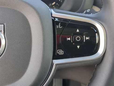 New 2026 Volvo XC60 B5 Plus w/ Protection Package Premier image 23