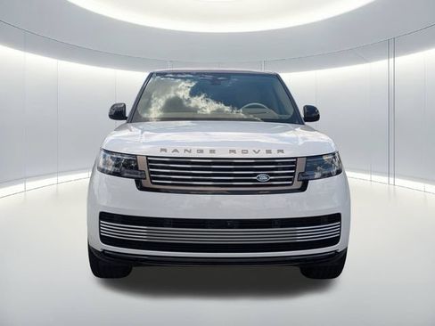 New 2026 Land Rover Range Rover SV AWD/4WD image 6
