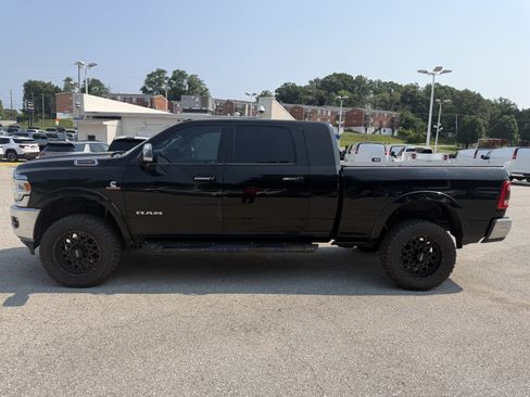 Used 2019 RAM 2500 Laramie AWD/4WD image 4