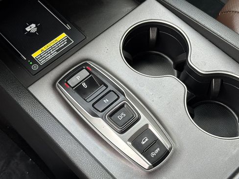 Certified 2025 Honda Passport EX-L image 25