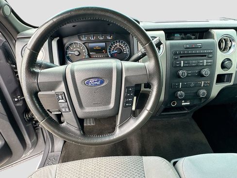 Used 2012 Ford F150 XLT w/ XLT Chrome Pkg image 13