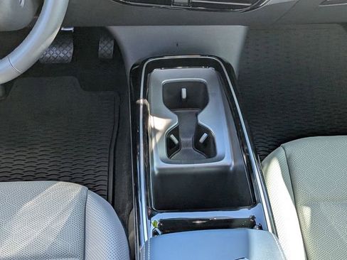 New 2025 Volkswagen ID.4 Pro S image 17