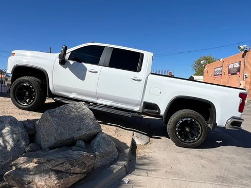 Used 2020 Chevrolet Silverado 2500 LT w/ Gooseneck/5TH Wheel Package image 1