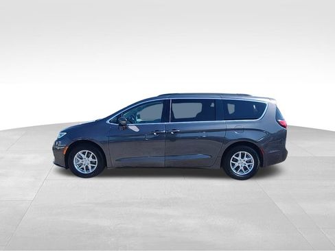 Certified 2022 Chrysler Pacifica Touring-L FWD image 17