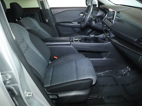 Certified 2023 Nissan Rogue SV AWD/4WD image 34