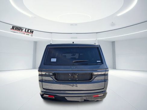 New 2026 Jeep Grand Wagoneer Limited w/ Premium Group II image 4
