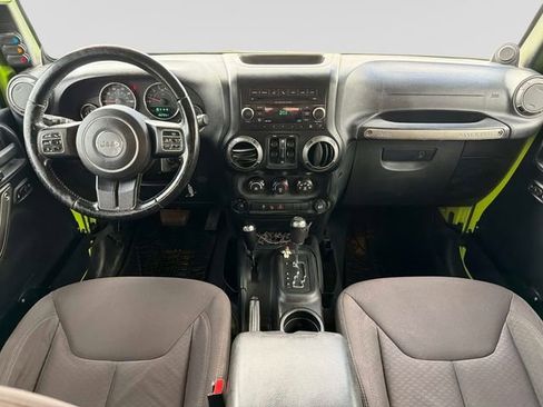 Used 2013 Jeep Wrangler Unlimited Sport image 15