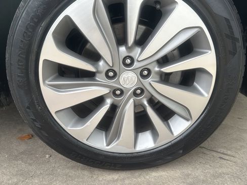 Used 2019 Buick Encore Preferred image 27