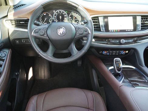 Used 2021 Buick Enclave Avenir w/ Avenir Technology Package image 26