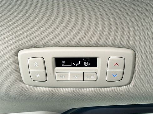 New 2026 Kia Carnival LXS image 25