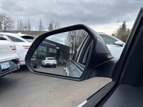 Used 2016 Hyundai Sonata Limited image 38