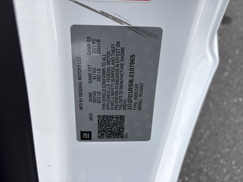 Used 2020 Chevrolet Camaro LT w/ RS Package image 35