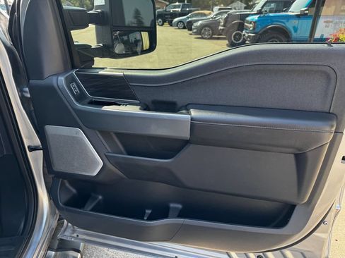 Used 2024 Ford F150 Lariat w/ Equipment Group 502A High AWD/4WD image 32
