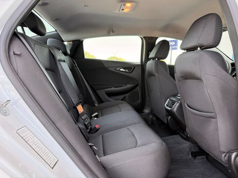 Used 2024 Chevrolet Malibu LT FWD image 18