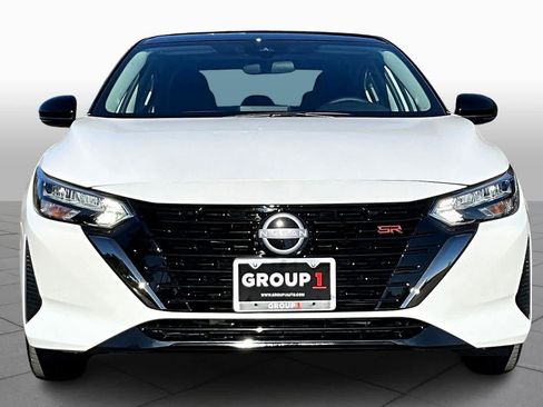 New 2025 Nissan Sentra SR image 3