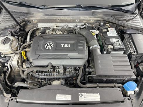 Used 2017 Volkswagen GTI S FWD image 28