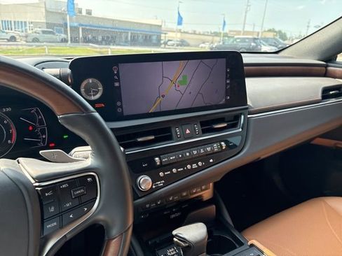 Used 2022 Lexus ES 350 Ultra Luxury FWD image 10