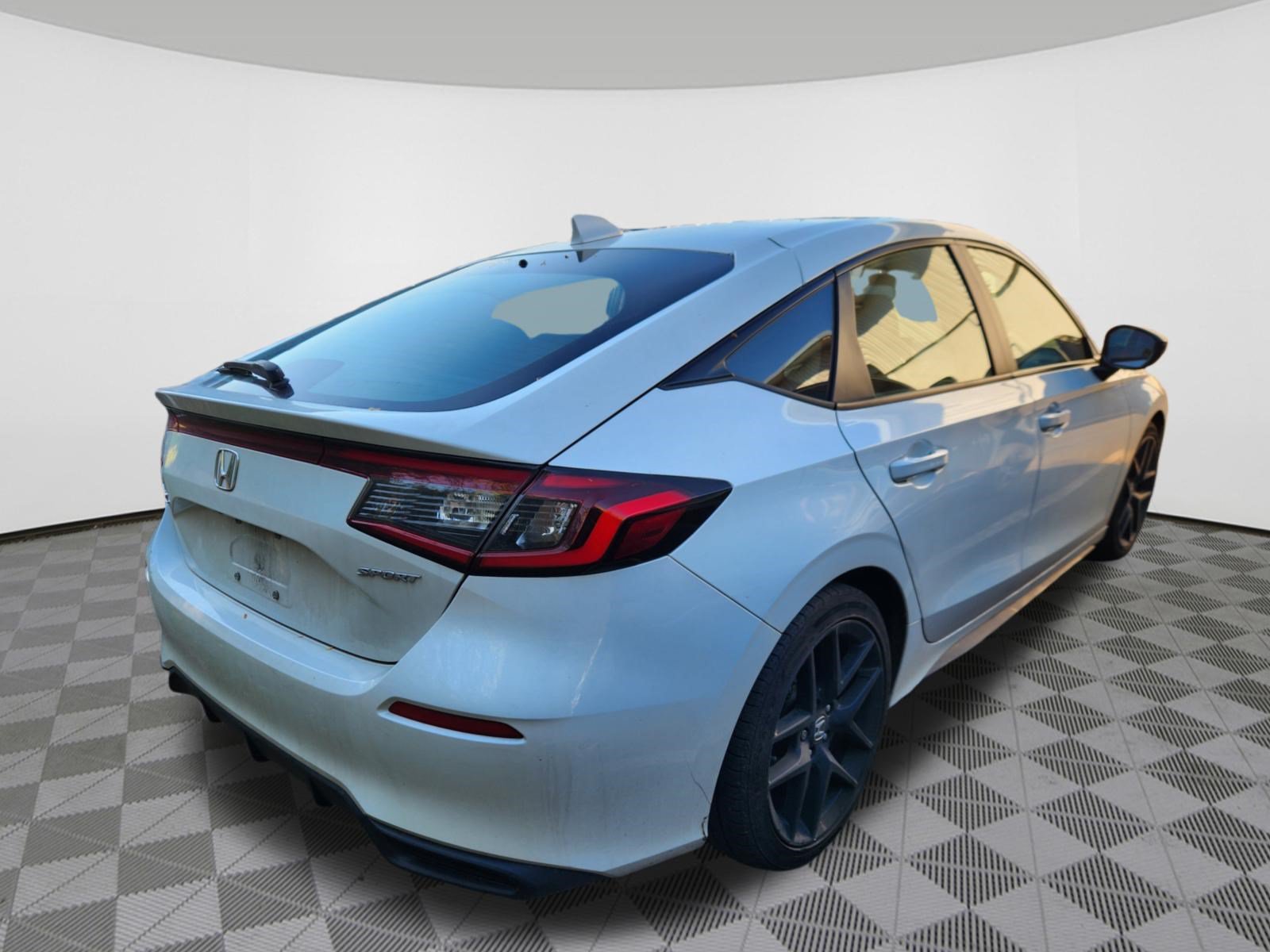 Used 2024 Honda Civic Sport image 4