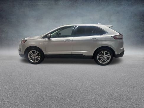 Used 2018 Ford Edge Titanium image 8