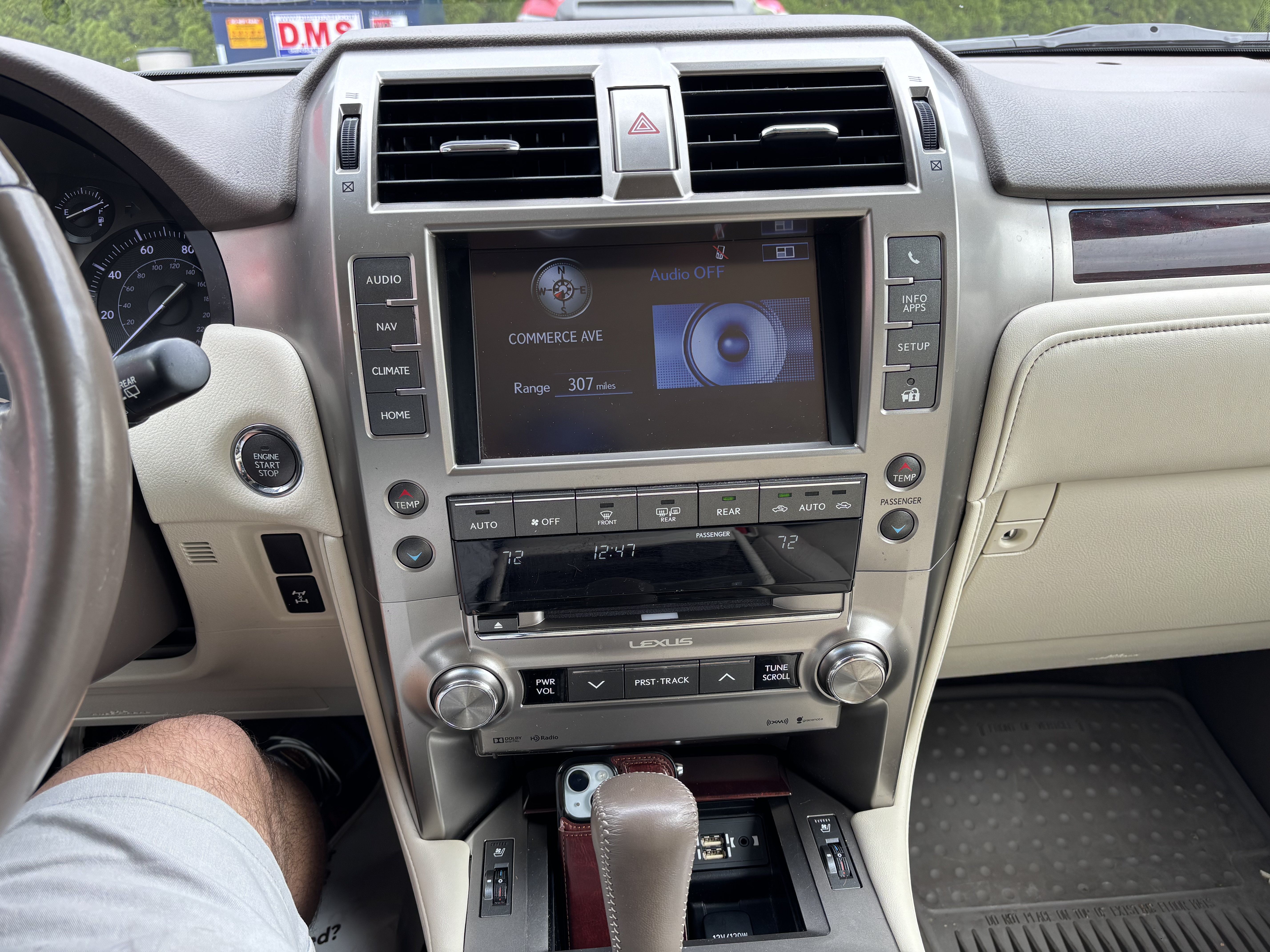 Used 2018 Lexus GX 460 Premium w/ Premium Package AWD/4WD image 25