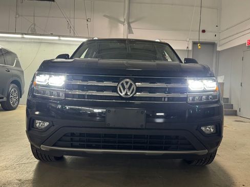 Used 2019 Volkswagen Atlas SE w/ Panoramic Sunroof Package image 8