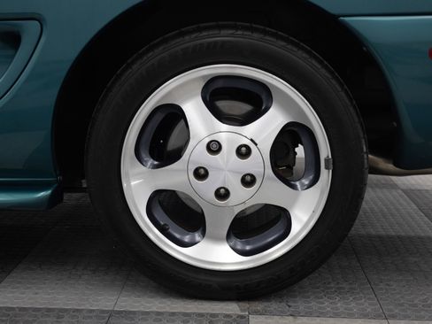 Used 1997 Ford Mustang Cobra image 13