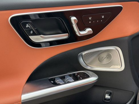 Certified 2026 Mercedes-Benz C 300 4MATIC Sedan image 26