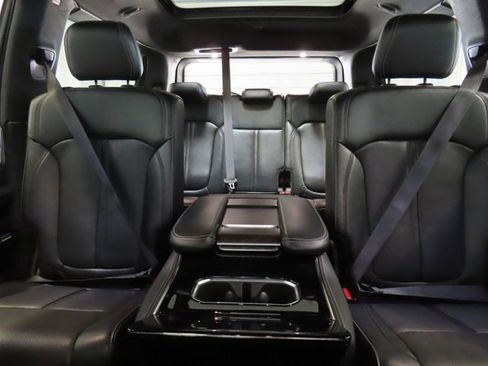 Used 2023 Jeep Grand Wagoneer 4WD image 32