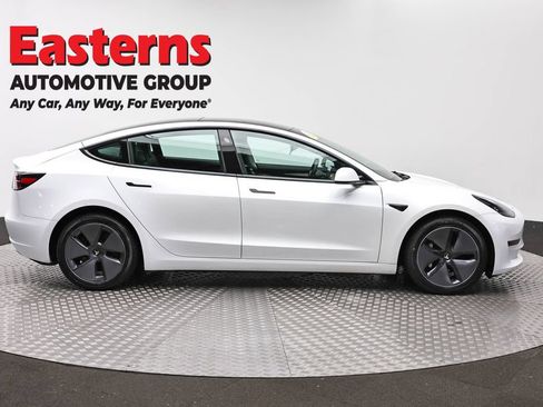 Used 2023 Tesla Model 3 Standard Range RWD image 4