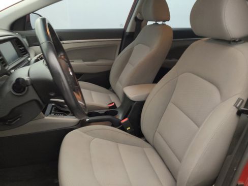 Used 2019 Hyundai Elantra Value Edition FWD image 17