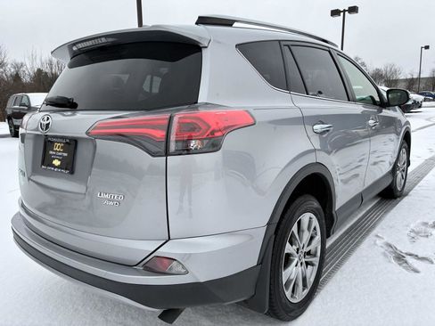 Used 2018 Toyota RAV4 Limited image 11